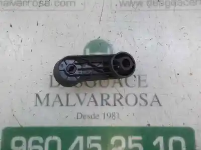 Pièce détachée automobile d'occasion manivelle / poignée lève vitre arrière droite pour opel astra j sports tourer excellence références oem iam 13288655  