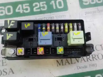 Recambio de automóvil de segunda mano de caja reles / fusibles para mini mini (r56) 1.4 16v cat referencias oem iam   