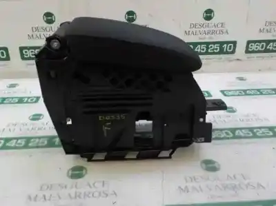 Recambio de automóvil de segunda mano de apoyabrazos central para volkswagen scirocco (137) 2.0 tdi (103kw) referencias oem iam 1k0864207ezvu