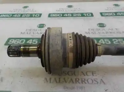 Автозапчастина б/у правий привід для mercedes-benz vito (w639) basic, combi 2.1 cdi cat посилання на oem iam a6393501410  