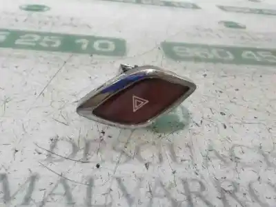 Second-hand car spare part hazard warning lights for citroen c3 picasso (sh_) 1.6 hdi 90 oem iam references 6490cy