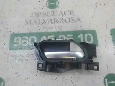 Peça sobressalente para automóvel em segunda mão Puxador Interior Dianteiro Direito por PEUGEOT 208 I (CA_, CC_) 1.4 HDi Referências OEM IAM 9144G4  96605253VV