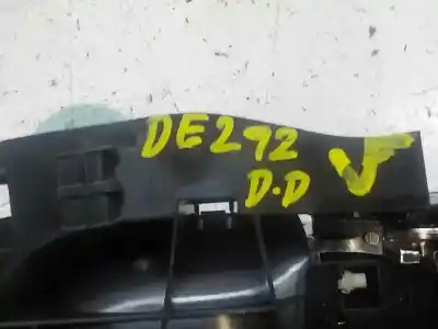 Peça sobressalente para automóvel em segunda mão puxador interior dianteiro direito por peugeot 208 i (ca_, cc_) 1.4 hdi referências oem iam 9144g4  96605253vv