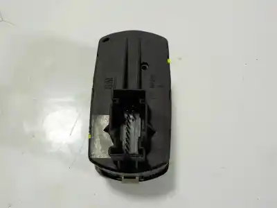 Second-hand car spare part left front power window switch for opel corsa d (s07) 1.4 (l08 l68) oem iam references 13430017  315625731