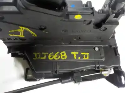 Автозапчастина б/у замок заднього правого дверя для renault captur i (j5_, h5_) 1.2 tce 120 посилання на oem iam 805027072r  805027072r