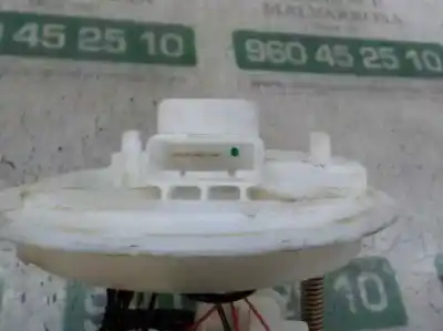 Pezzo di ricambio per auto di seconda mano sensore di livello del carburante per opel corsa d (s07) 1.4 (l08 l68) riferimenti oem iam   