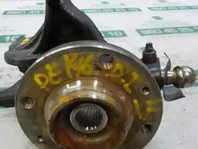 Recambio de automóvil de segunda mano de mangueta delantera izquierda para citroen c4 cactus 1.2 12v e-thp referencias oem iam 1607557480  