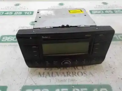 Recambio de automóvil de segunda mano de sistema audio / radio cd para skoda octavia berlina (1z3) 1.9 tdi referencias oem iam aao600002ax  1z0035161b