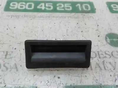 Second-hand car spare part tailgate back door handle for audi q5 (8r) 2.0 16v tdi clean diesel oem iam references 5n0827566t