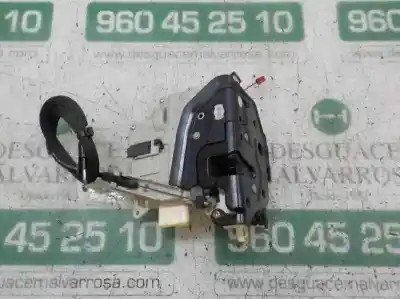 Peça sobressalente para automóvel em segunda mão fechadura da porta dianteira direita por seat leon (1p1) 1.6 tdi 90 cv / 66 kw referências oem iam 