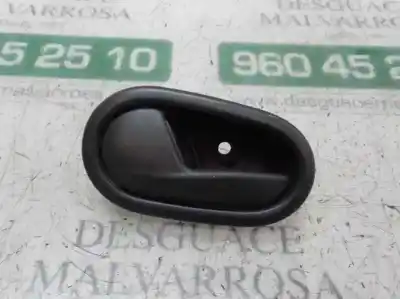 Peça sobressalente para automóvel em segunda mão puxador interior traseiro esquerdo por dacia sandero 1.0 12v cat referências oem iam 806717698r