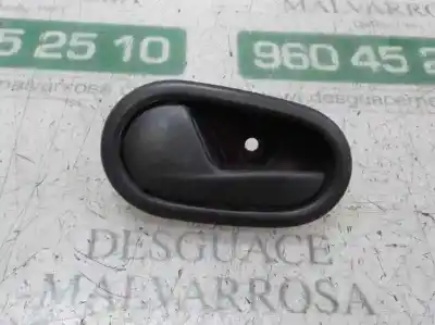 Peça sobressalente para automóvel em segunda mão puxador interior dianteiro esquerdo por dacia sandero 1.0 12v cat referências oem iam 806717698r