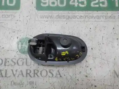 Tweedehands auto-onderdeel binnen voor rechts handvat voor dacia sandero 1.0 12v cat oem iam-referenties 826721919r  