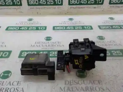 Second-hand car spare part fuse box unit for renault megane iii berlina 5 p 1.5 dci diesel fap oem iam references 243510001r  