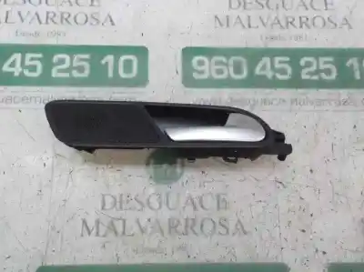 Peça sobressalente para automóvel em segunda mão puxador interior traseiro direito por volkswagen tiguan (5n2) 2.0 tdi referências oem iam 5n0839114aeuaq