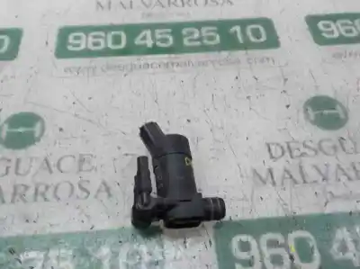 Pezzo di ricambio per auto di seconda mano pompa pulita per ford kuga (cbv) 2.0 tdci cat riferimenti oem iam 1355124