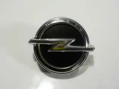 Автозапчастина б/у ручка ворот для opel corsa d (s07) 1.4 (l08 l68) посилання на oem iam 13401592