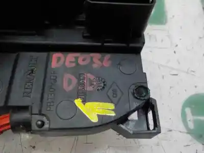 Second-hand car spare part front right door lock for renault kangoo profesional oem iam references   