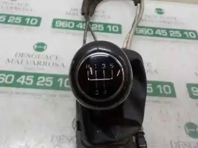 Pezzo di ricambio per auto di seconda mano leva del cambio per audi a3 sportback (8p) 1.6 tdi riferimenti oem iam 1k0711050a  1k0711049cq