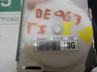 Автозапчастина б/у задній лівий ремін безпеки для citroen c4 grand picasso millenium посилання на oem iam 8974xw  9654454477