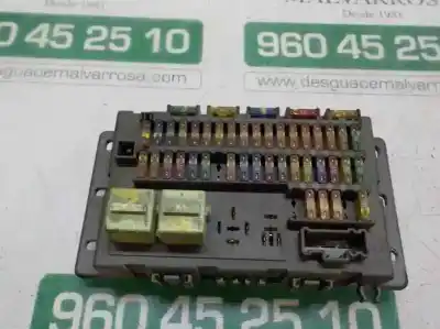 Pièce détachée automobile d'occasion BOÎTES À FUSIBLES pour MINI MINI (R50,R53)  Références OEM IAM 61136906600  