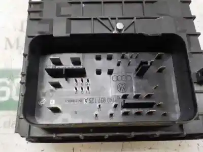 Pezzo di ricambio per auto di seconda mano scatola relè/fusibili per volkswagen eos (1f7) 1.6 16v fsi riferimenti oem iam 1k0937125a  1k0937132f