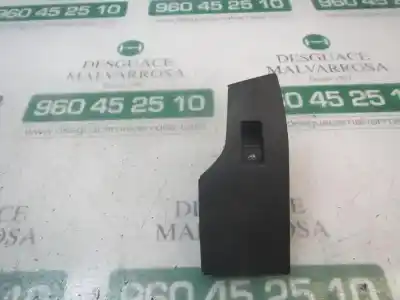 Recambio de automóvil de segunda mano de mando elevalunas delantero derecho para seat arona style referencias oem iam 5g0959855pwhs