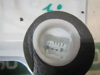 Pezzo di ricambio per auto di seconda mano serratura porta anteriore sinistra per toyota corolla hybrid riferimenti oem iam 6904002491  