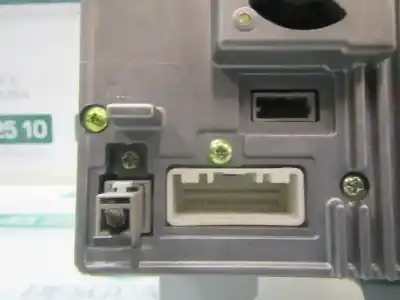 Recambio de automóvil de segunda mano de sistema audio / radio cd para hyundai veloster  referencias oem iam   