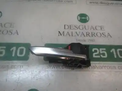 Pezzo di ricambio per auto di seconda mano Maniglia Interna Anteriore Destra per TOYOTA COROLLA HYBRID Riferimenti OEM IAM 6920502370C0  