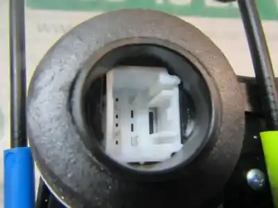 Peça sobressalente para automóvel em segunda mão fechadura da porta traseira direita por toyota corolla hybrid referências oem iam 6905002580  