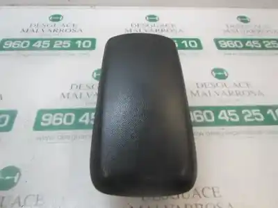 İkinci el araba yedek parçası Orta Koltuk için KIA CEE´´D SPORTY WAGON Active OEM IAM referansları 846601H0000W  