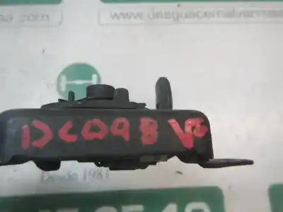 Second-hand car spare part bonnet lock for renault twingo authentique oem iam references   