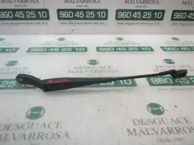 Second-hand car spare part left front windshield wiper arm for renault twingo authentique oem iam references   