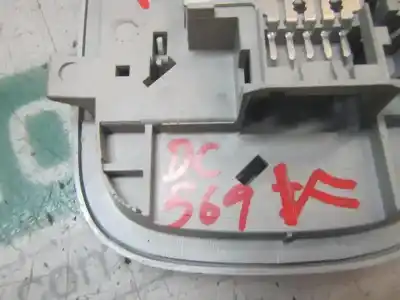 Автозапчасти б/у внутренняя лампа за volkswagen passat variant (3c5) 2.0 tdi ссылки oem iam 1k0947291hy20  