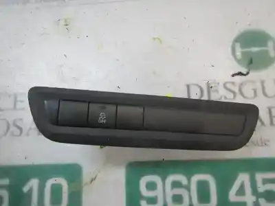 Автозапчастина б/у ЕЛЕКТРОННИЙ МОДУЛЬ для PEUGEOT 208  Посилання на OEM IAM   
