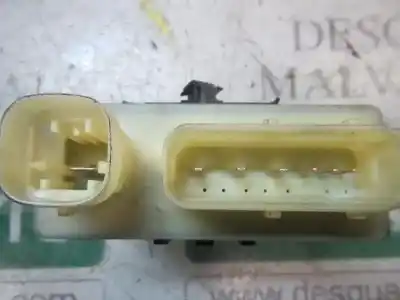 Pezzo di ricambio per auto di seconda mano scatola di preriscaldamento per peugeot partner kombi active riferimenti oem iam   
