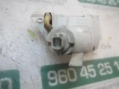 Second-hand car spare part reverse light for ford focus berlina (cap) 1.6 16v cat oem iam references   