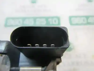 Автозапчастина б/у двигатель передніх склоочисників для volkswagen passat variant (3c5) 2.0 tdi посилання на oem iam 3c2955023h 1137328333 1137328333