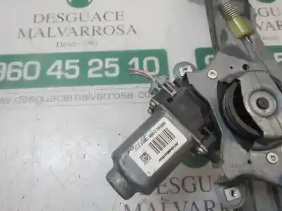 Second-hand car spare part passenger side right window regulator for renault twingo authentique oem iam references   