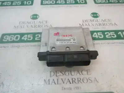 Recambio de automóvil de segunda mano de CENTRALITA MOTOR UCE para SEAT ARONA  referencias OEM IAM 04C906026BK 0261S17501 04C907309AT