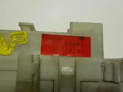Second-hand car spare part fuse box unit for nissan navara pick-up (d40m) 2.5 dci cat oem iam references 24350ea00a  ea00a6l22