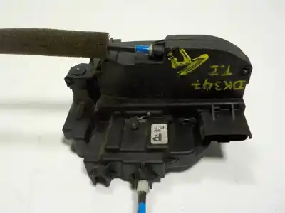 Second-hand car spare part rear left door lock for nissan navara pick-up (d40m) 2.5 dci cat oem iam references 82501eb305  