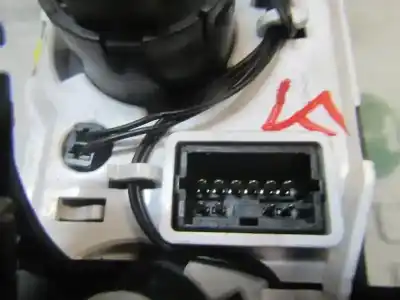 Peça sobressalente para automóvel em segunda mão comando de sofagem (chauffage / ar condicionado)  por chevrolet aveo 1.2 cat referências oem iam   