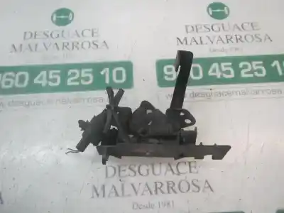 Автозапчастина б/у замок капота для hyundai i10 classic посилання на oem iam 811300x010  