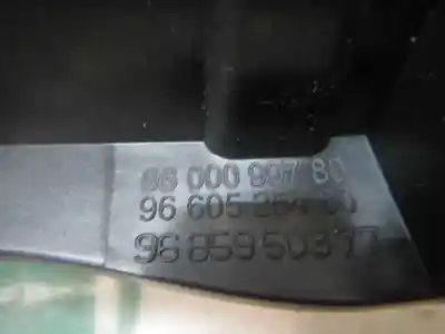 Second-hand car spare part interior left front handle for citroen c4 lim. seduction oem iam references 9143t8  9660525480