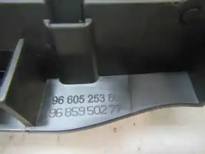 Автозапчастина б/у усередині передня права ручка для peugeot 308 sw 1.6 hdi посилання на oem iam 9144c8  