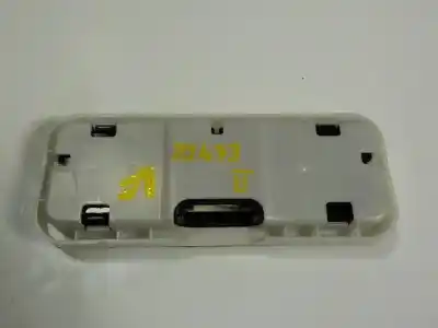 Peça sobressalente para automóvel em segunda mão farolim interior por mazda 3 berlina (bp) evolution referências oem iam   