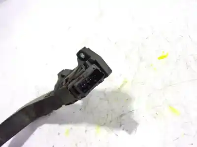 Second-hand car spare part accelerator pedal for peugeot 208 (p2) 1.2 puretech oem iam references 9827704480  9827704480