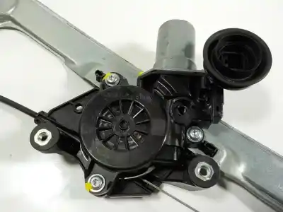 Second-hand car spare part driver left window regulator for mazda 3 berlina (bp) evolution oem iam references   bcjh5958x